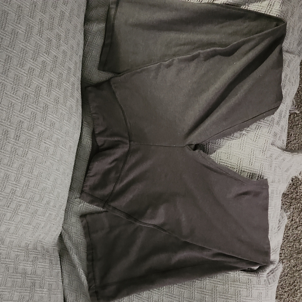Marika magic size large gray yoga pants